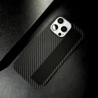 Case Dorn Fibra de Carbono para iPhone 15/16 Pro Max - Capa Antichoque com Cinta de Silicone