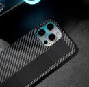 Case Dorn Fibra de Carbono para iPhone 15/16 Pro Max - Capa Antichoque com Cinta de Silicone